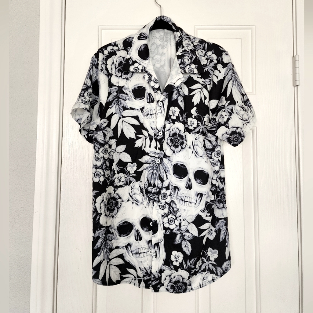 Men's skull button up shirt